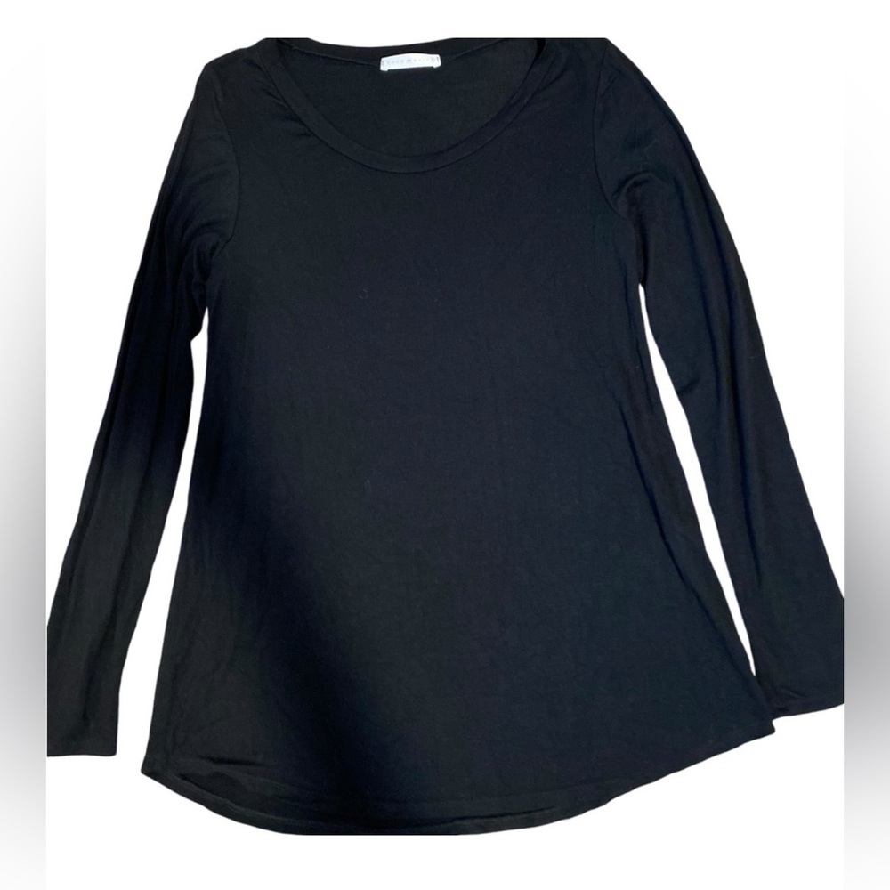Coco and Main long sleeve black top